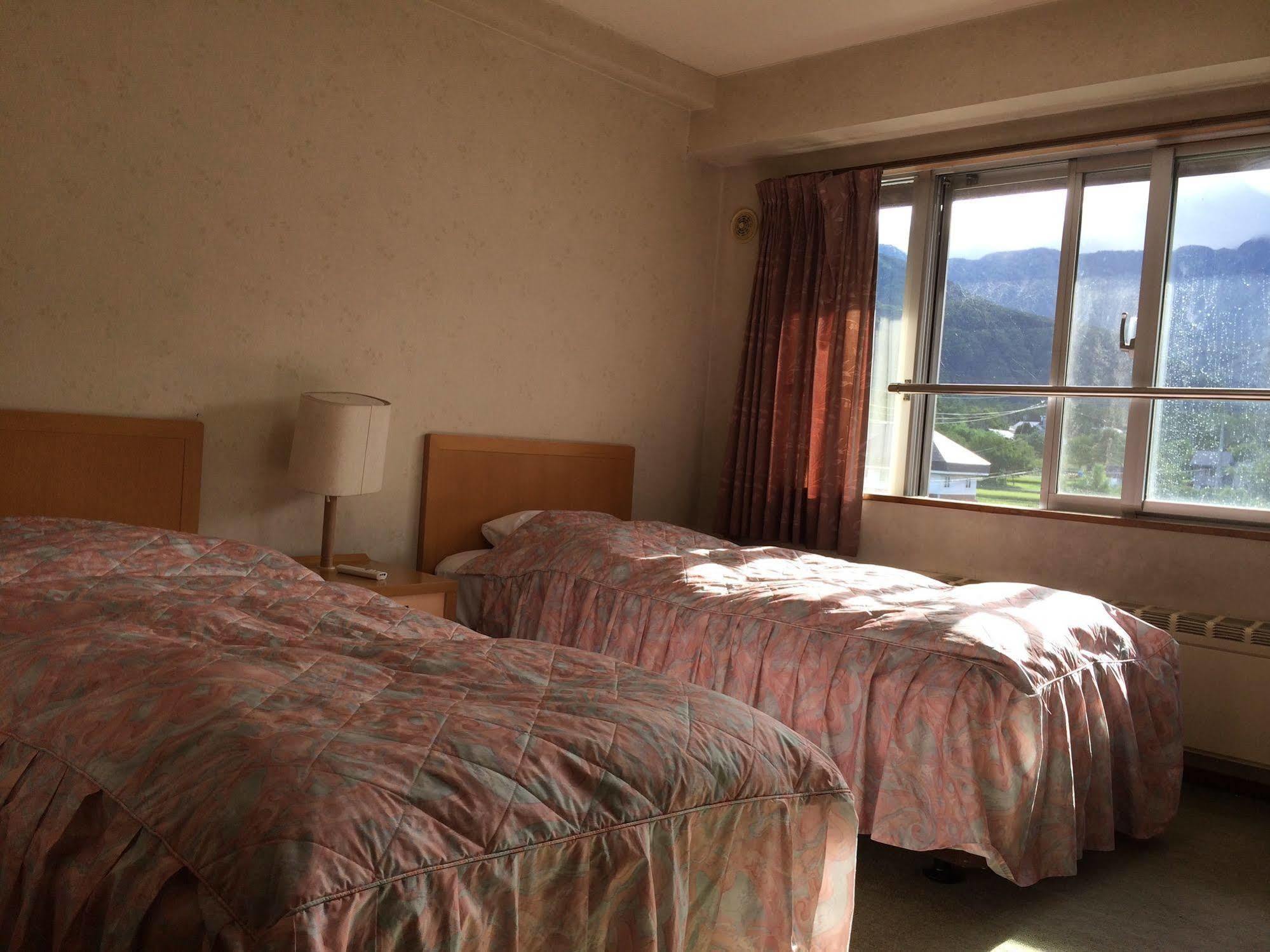Mountside Jodel Hotel Hakuba Ngoại thất bức ảnh